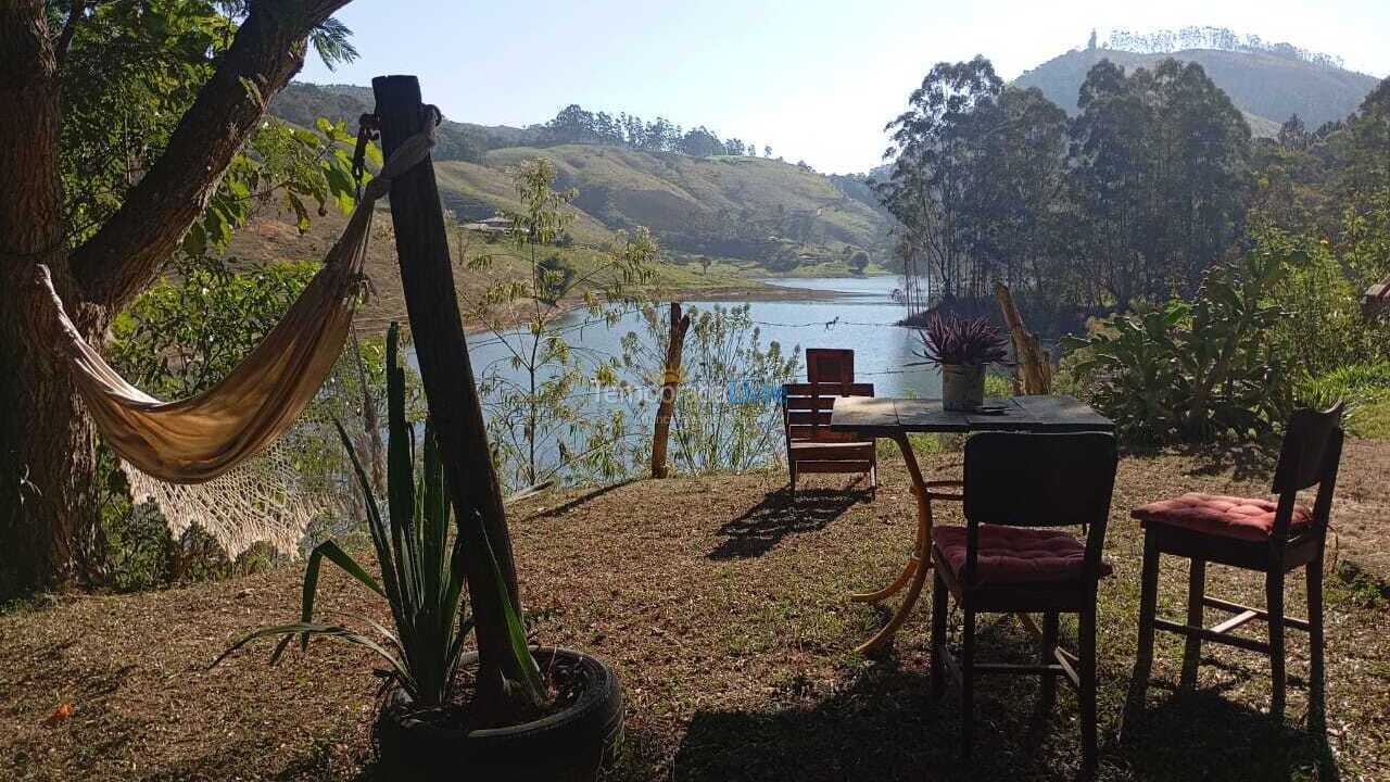 Casa para aluguel de temporada em Natividade da Serra (Monte Alegre)