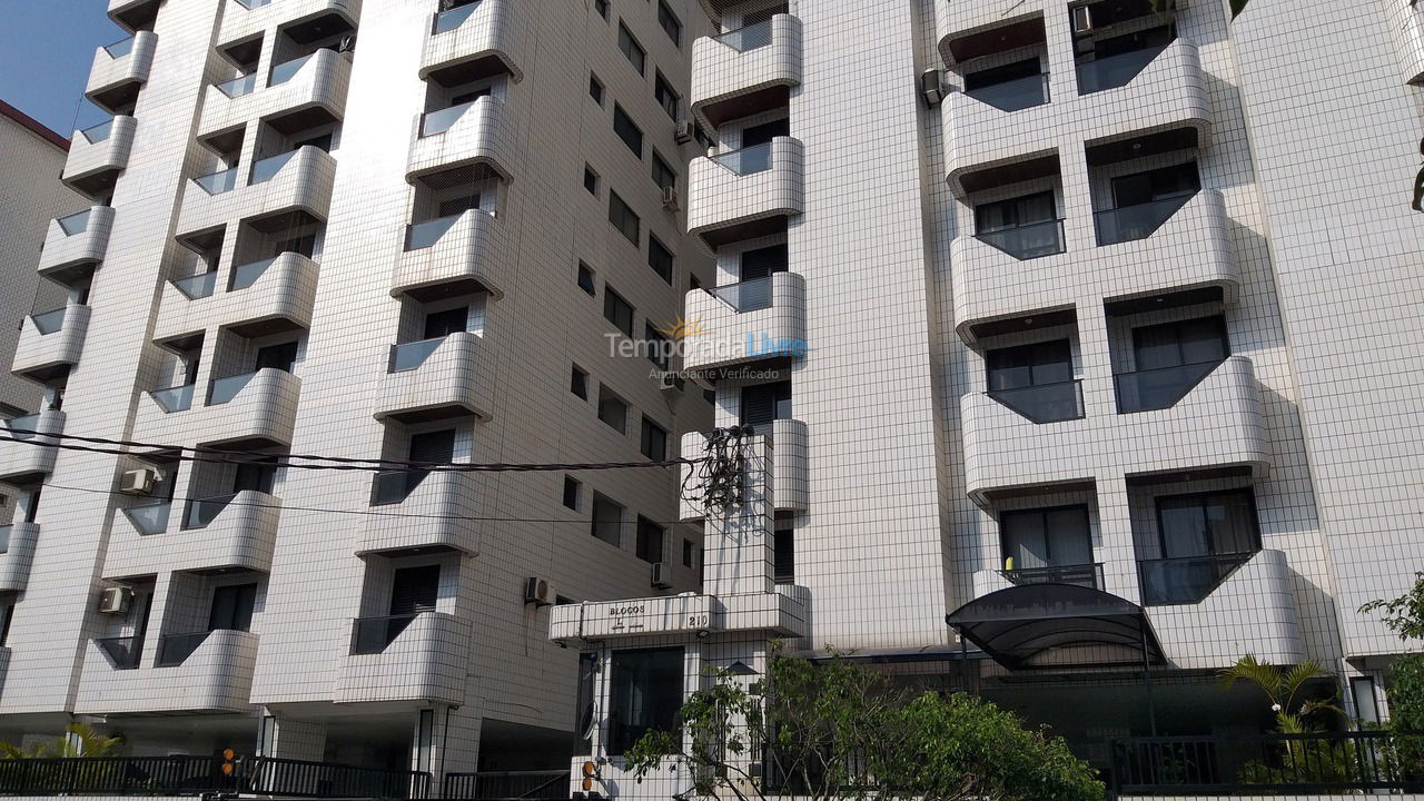 Apartamento para aluguel de temporada em Praia Grande (Canto do Forte)