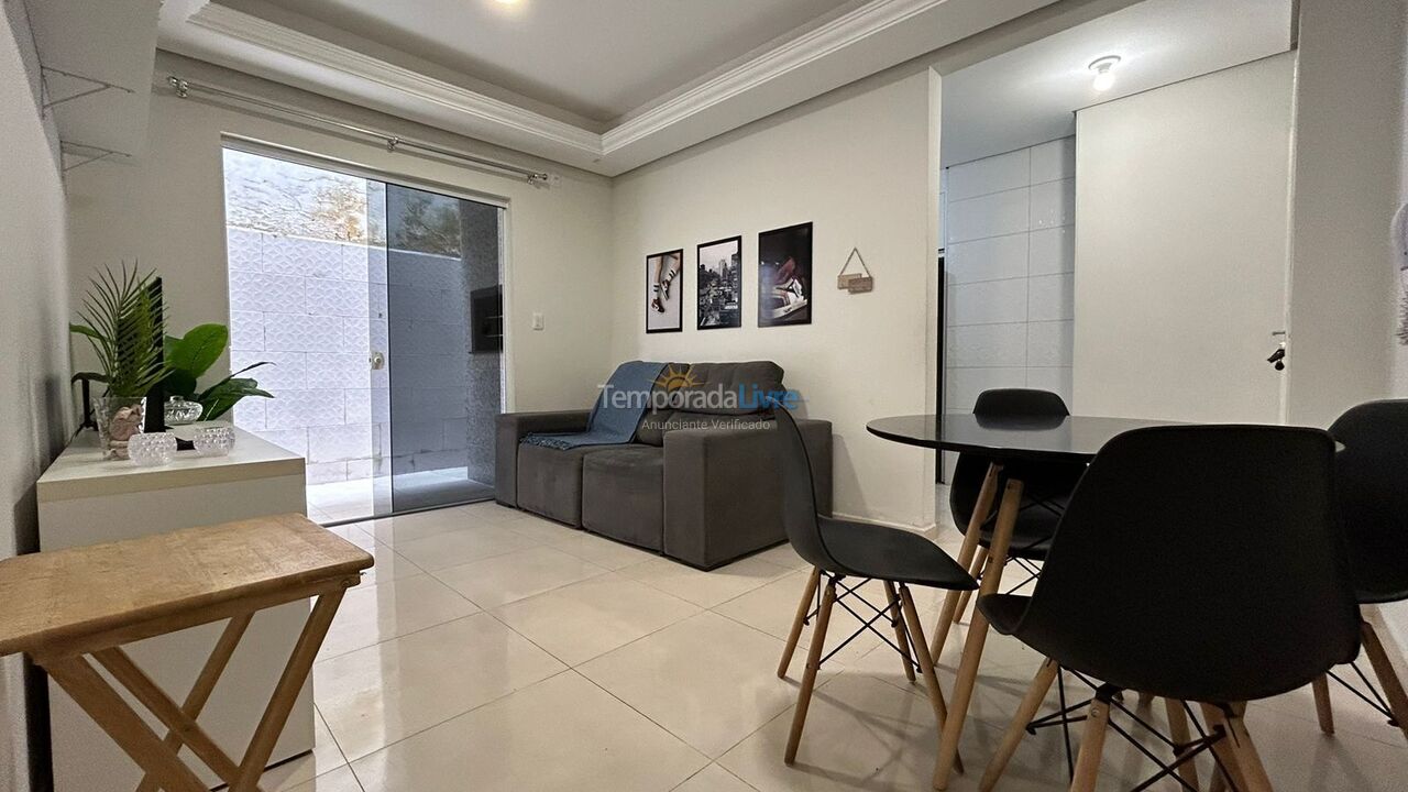 Apartamento para aluguel de temporada em Florianopolis (Praia dos Ingleses)
