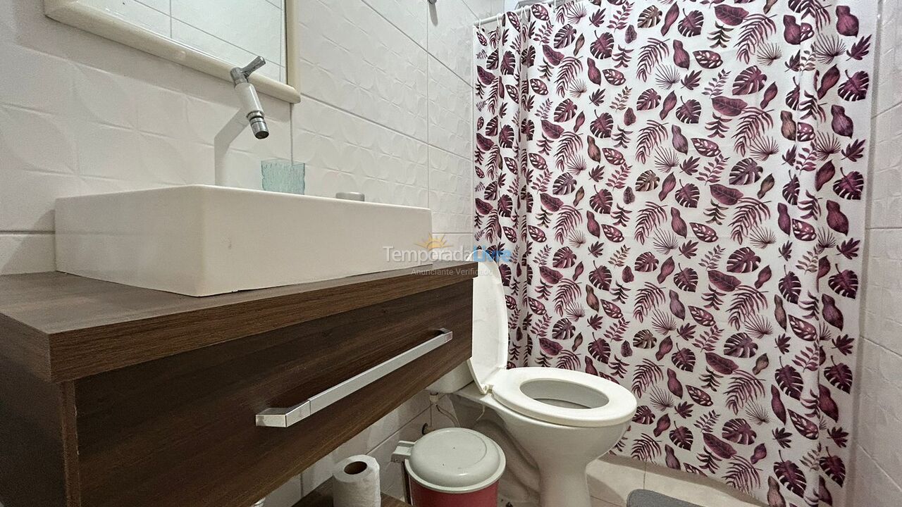 Apartamento para aluguel de temporada em Florianopolis (Praia dos Ingleses)