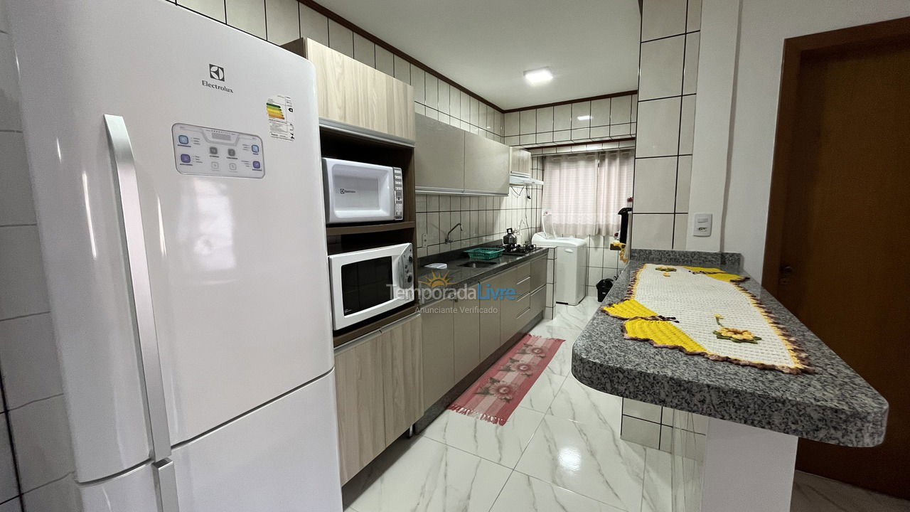 Apartamento para alquiler de vacaciones em Itapema (Meia Praia)