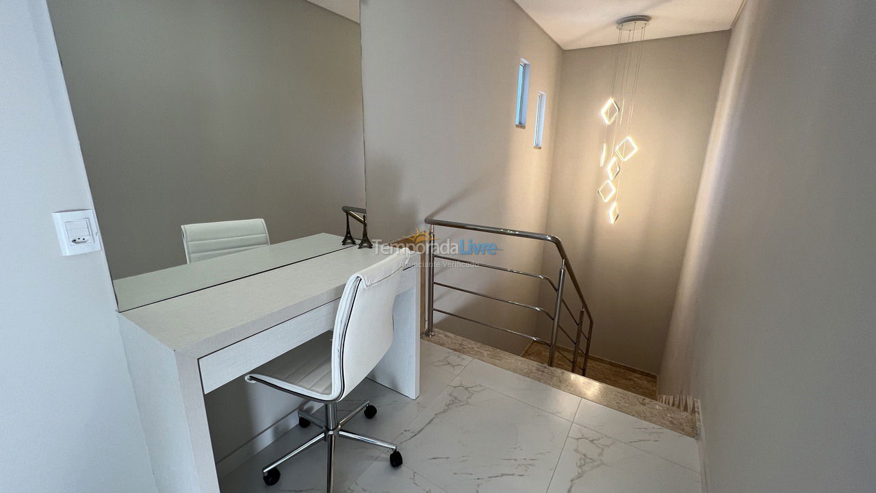 Casa para aluguel de temporada em Bombinhas (Mariscal)