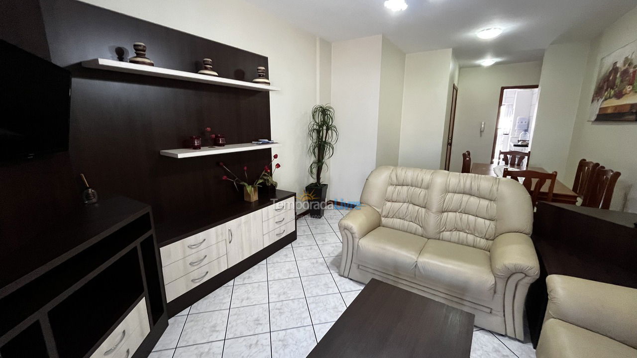 Apartamento para alquiler de vacaciones em Itapema (Meia Praia)