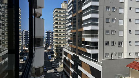 3 BEDROOMS RUA 264 MEIA PRAIA SUMMER SEASON