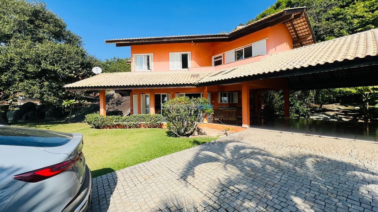House for vacation rental in Bombinhas (Canto Grande)