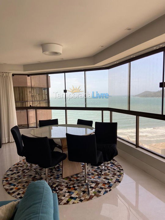 Apartamento para alquiler de vacaciones em Balneário Camboriú (Praia Central)