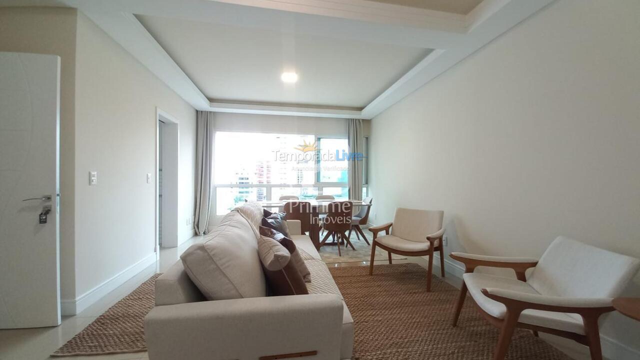 Apartamento para aluguel de temporada em Balneário Camboriú (Centro)