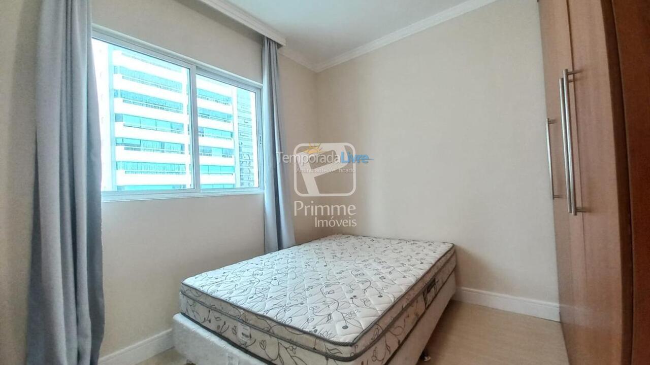 Apartamento para aluguel de temporada em Balneário Camboriú (Centro)