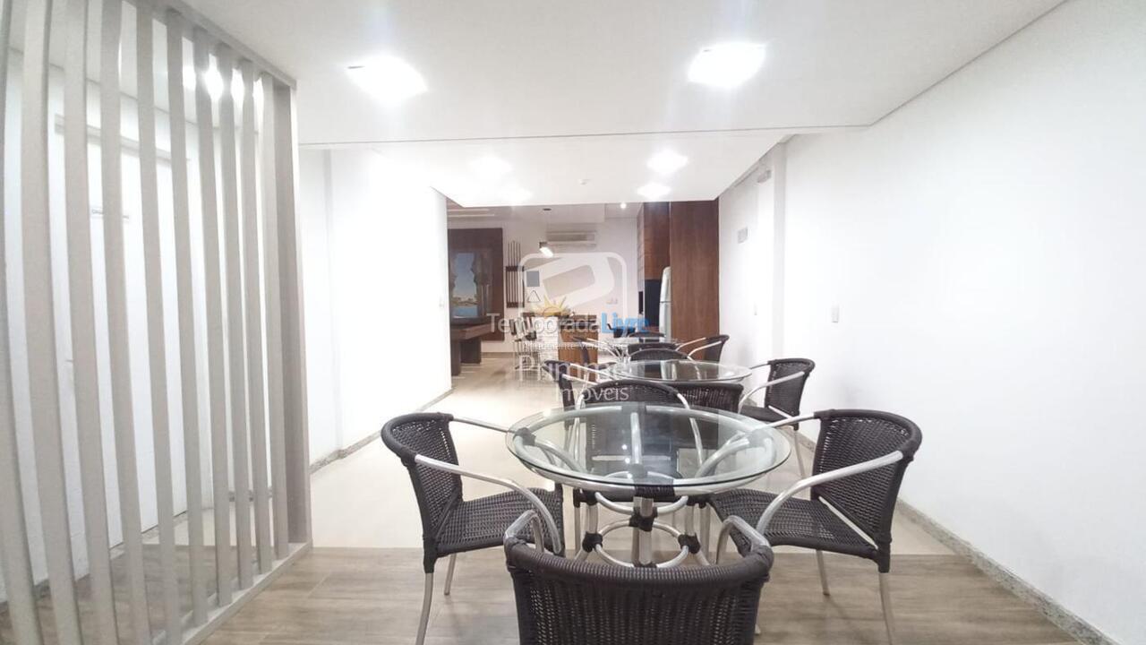 Apartamento para aluguel de temporada em Balneário Camboriú (Centro)