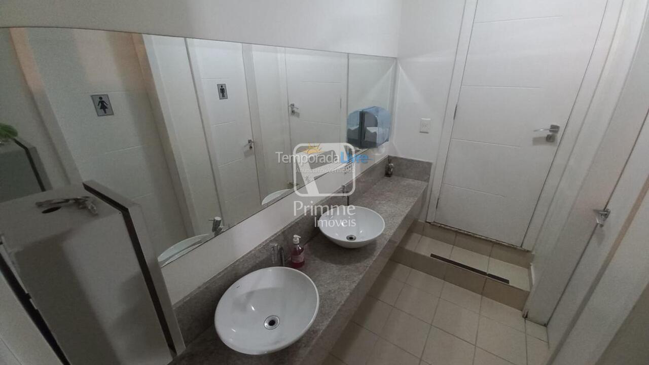 Apartamento para aluguel de temporada em Balneário Camboriú (Centro)