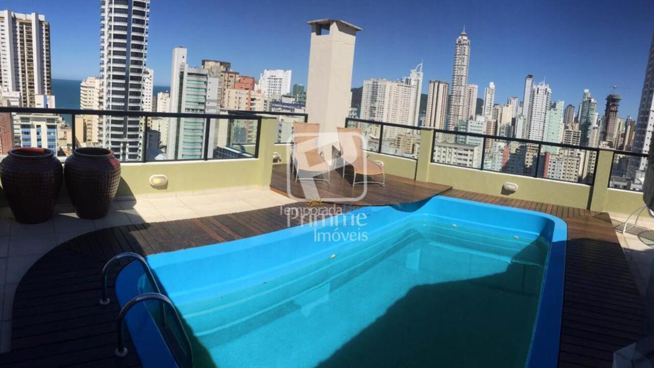 Apartment for vacation rental in Balneário Camboriú (Centro)