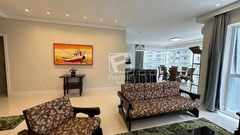 APARTMENT WITH 3 SUITES IN THE CENTER OF BALNEARIO CAMBORIU