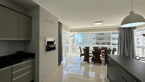 APARTAMENTO DE 3 SUITES EN BALNEARIO CAMBORIU - DISPONIBLE AÑO NUEVO