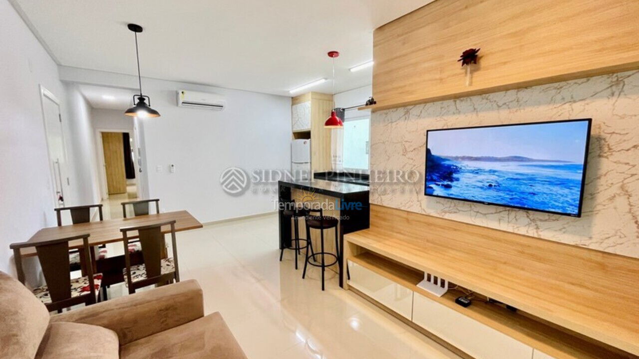 Apartamento para alquiler de vacaciones em Bombinhas (Praia de Bombas)