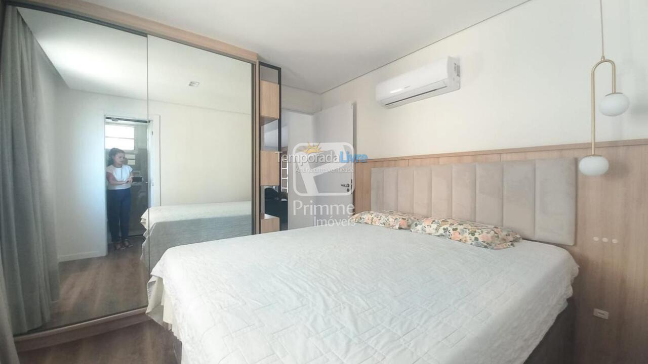 Apartment for vacation rental in Balneário Camboriú (Centro)