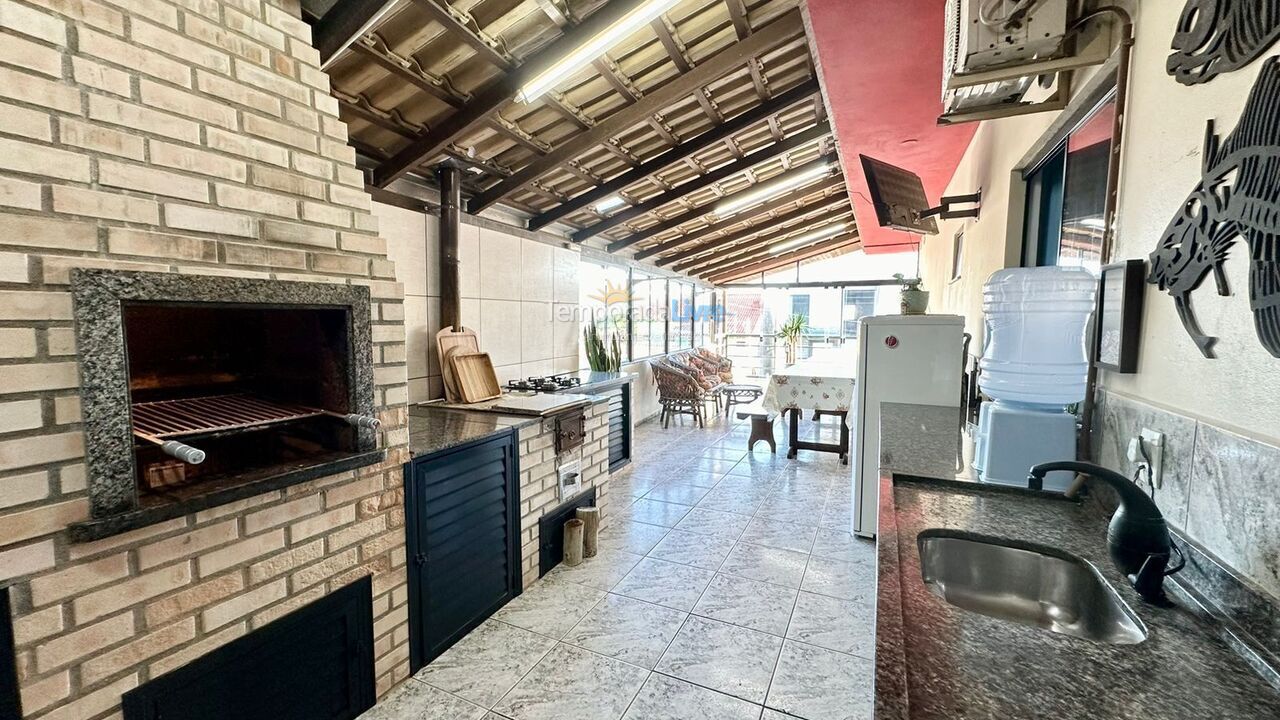Apartment for vacation rental in Bombinhas (Canto Grande)