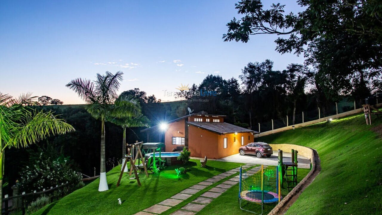 Casa para alquiler de vacaciones em Lindóia (Tijuco Preto)