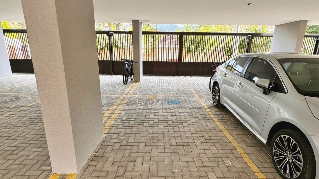 Apartamento para aluguel de temporada em Ubatuba (Itaguá)