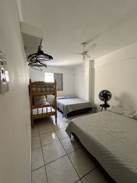 GROUND FLOOR APARTMENT 10 PEOPLE PRAIA GRANDE - UBATUBA 150M FROM THE BEACH