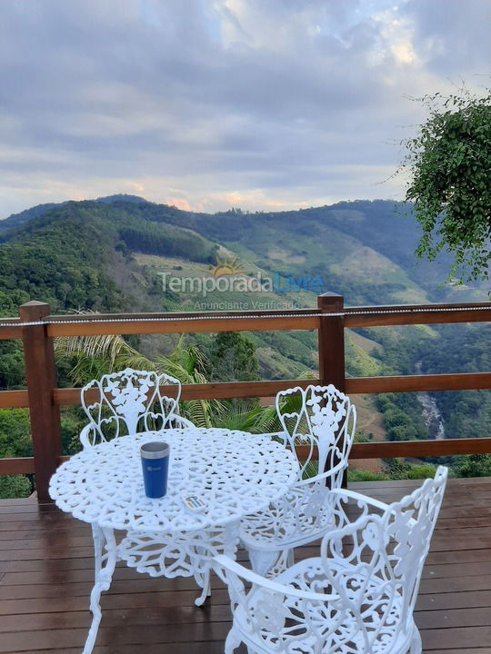 Granja para alquiler de vacaciones em Domingos Martins (Santa Isabel Es)