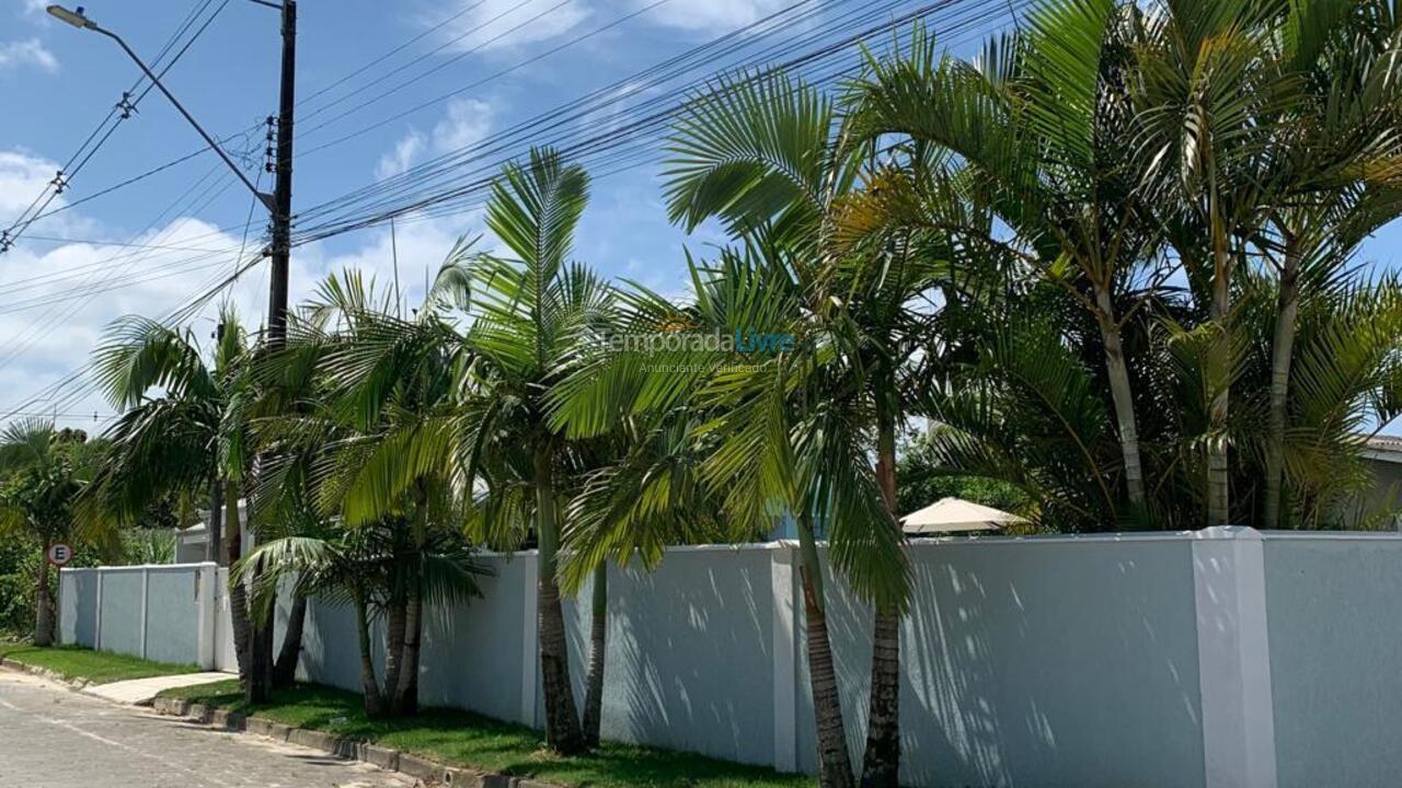 Casa para alquiler de vacaciones em Matinhos (Balneário Riviera)