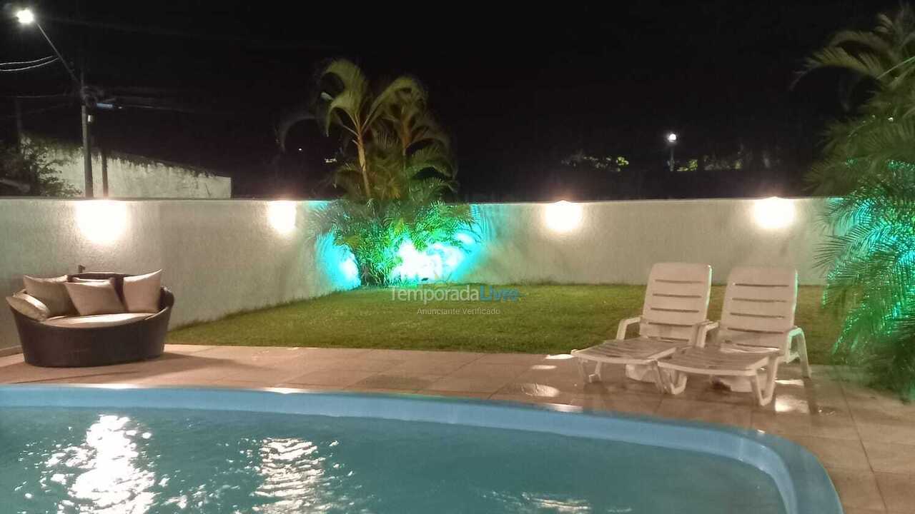 Casa para alquiler de vacaciones em Matinhos (Balneário Riviera)