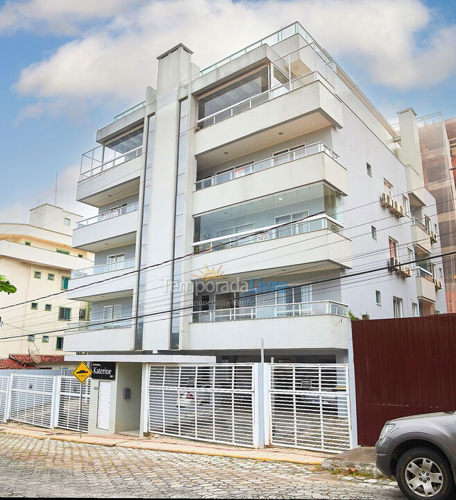 Apartamento para alquiler de vacaciones em Bombinhas (Praia de Bombas)