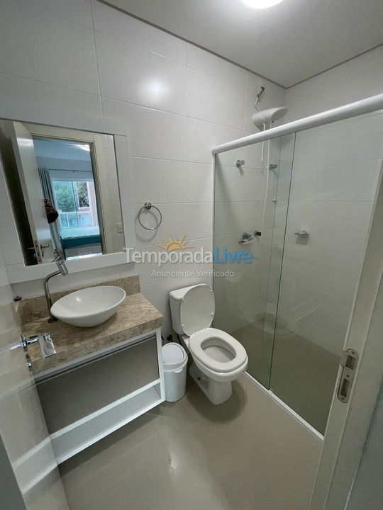 Apartment for vacation rental in Bombinhas (Praia de Bombas)