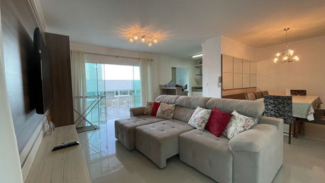 BEAUTIFUL PENTHOUSE 50 METERS FROM THE BEACH