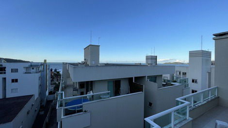 BEAUTIFUL PENTHOUSE 50 METERS FROM THE BEACH