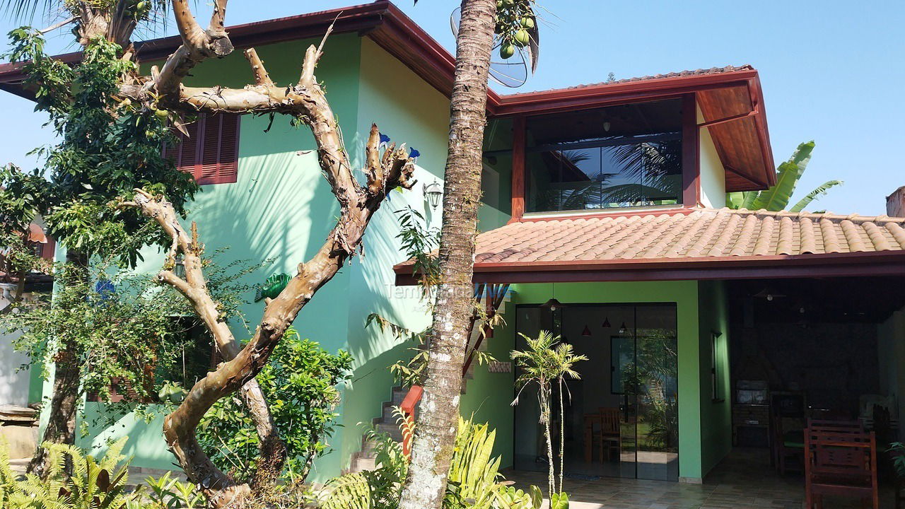 Casa para alquiler de vacaciones em Ubatuba (Praia do Lázaro)