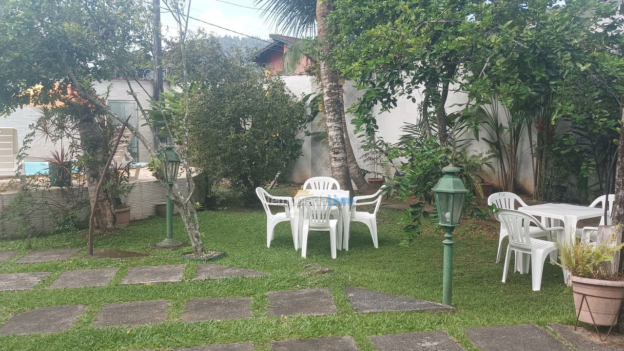 House for vacation rental in Ubatuba (Praia do Lázaro)