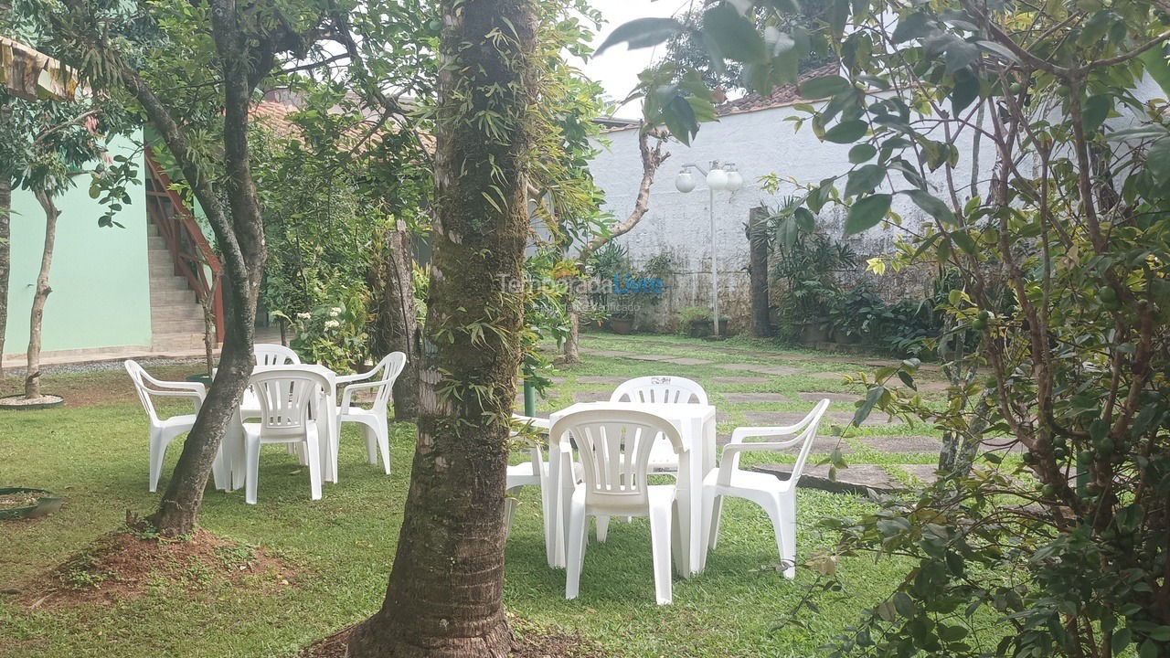 Casa para alquiler de vacaciones em Ubatuba (Praia do Lázaro)