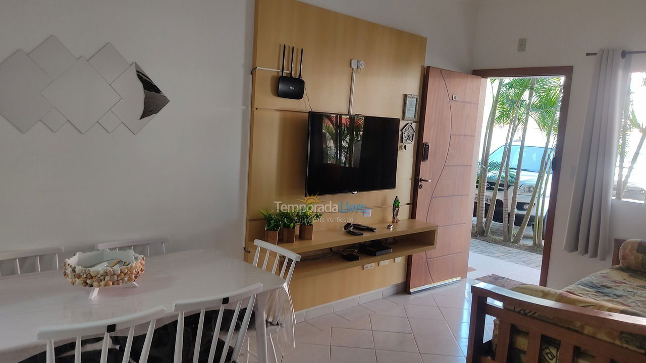 Apartamento para aluguel de temporada em Ubatuba (Itaguá)