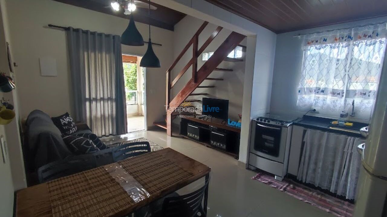 Casa para alquiler de vacaciones em Ubatuba (Estufa 2)