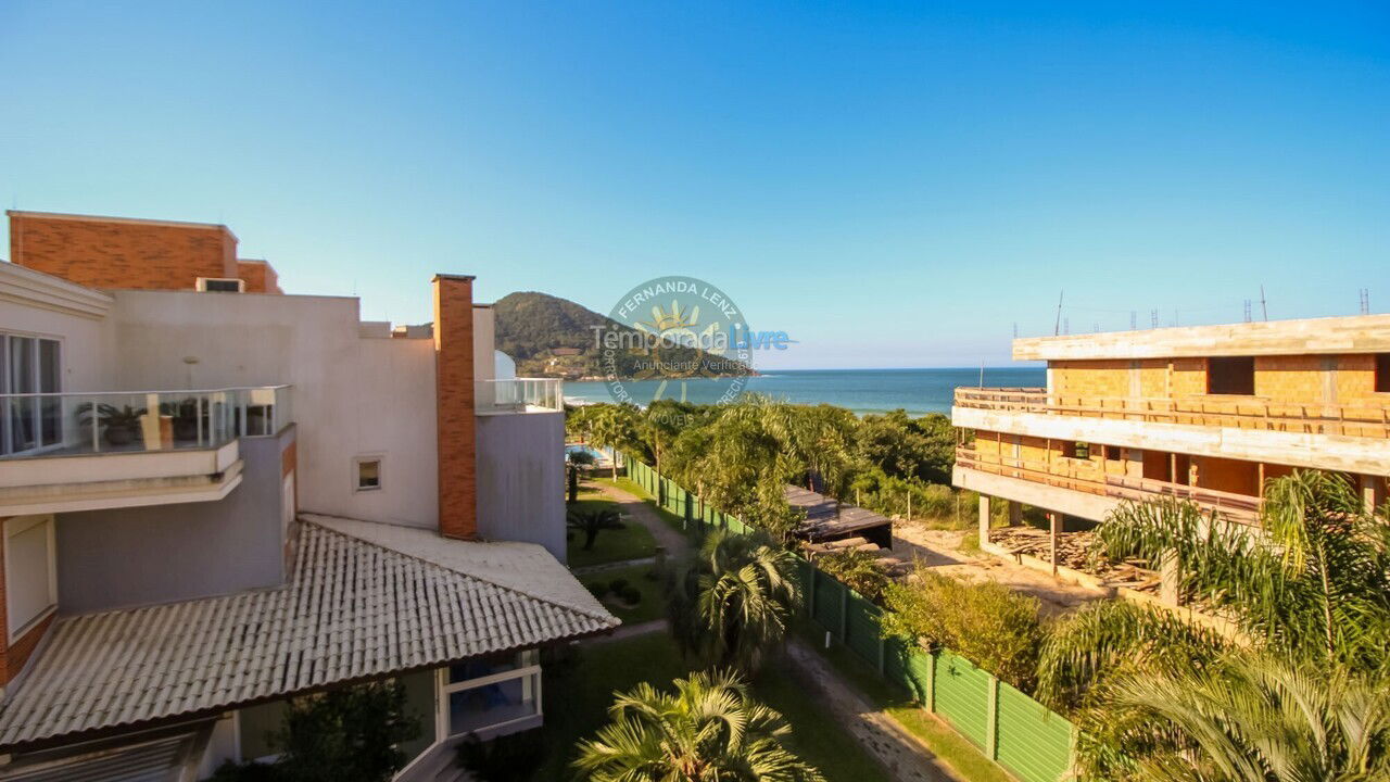 Casa para alquiler de vacaciones em Bombinhas (Praia de Quatro Ilhas)