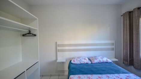 Apartamento 200 metros praia de Bombas - Bombinhas