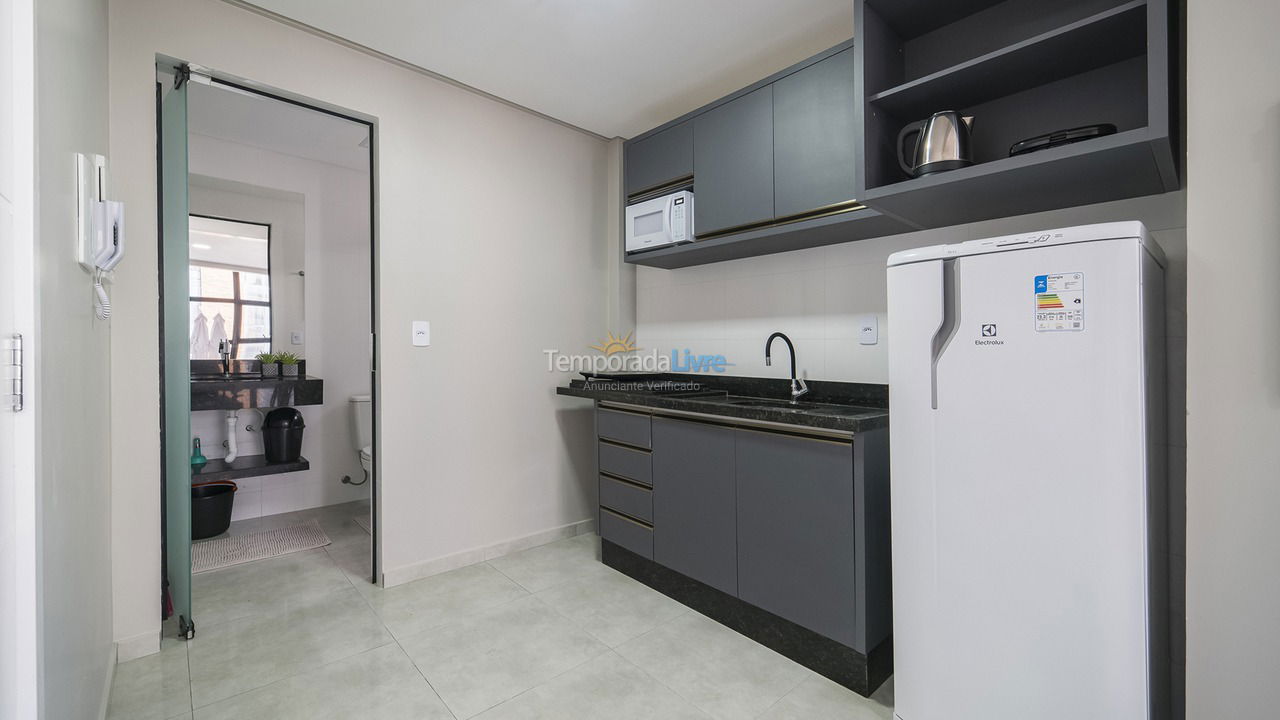 Apartamento para aluguel de temporada em Bombinhas (Canto Grande)