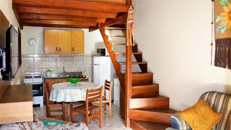 Charming kitnet in the center of Bombinhas - 200 meters from the sea