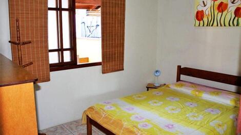 Charming kitnet in the center of Bombinhas - 200 meters from the sea