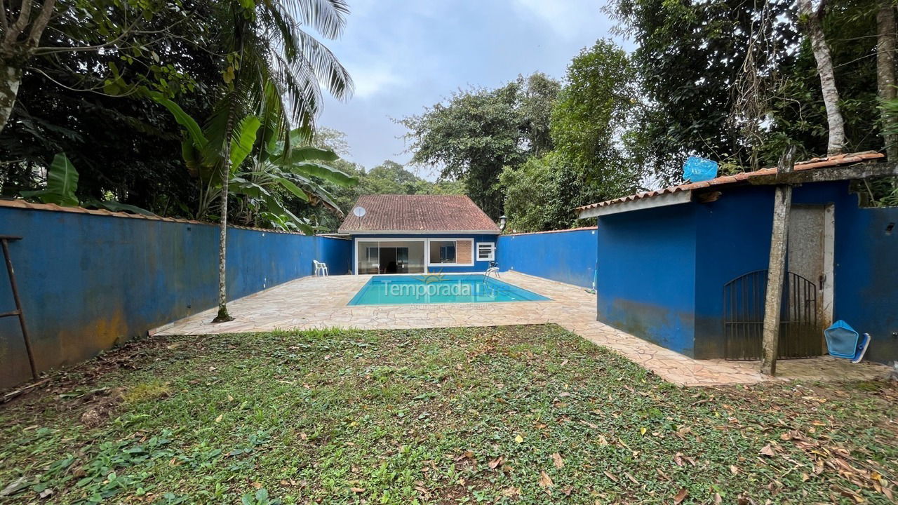 Casa para aluguel de temporada em Peruíbe (Praia de Guaraú)