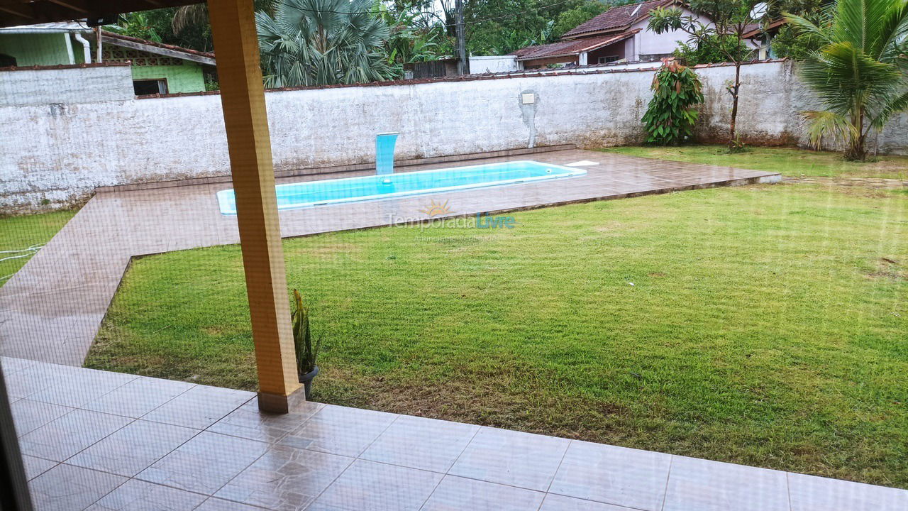 Casa para aluguel de temporada em Ubatuba (Sertao da Quina)