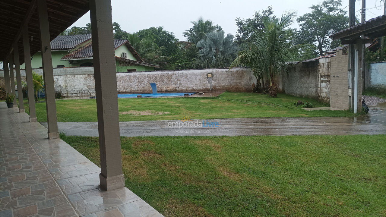 Casa para aluguel de temporada em Ubatuba (Sertao da Quina)