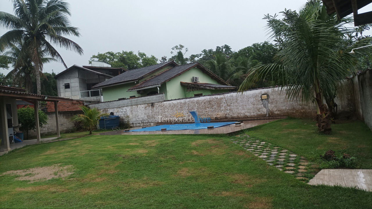 Casa para aluguel de temporada em Ubatuba (Sertao da Quina)