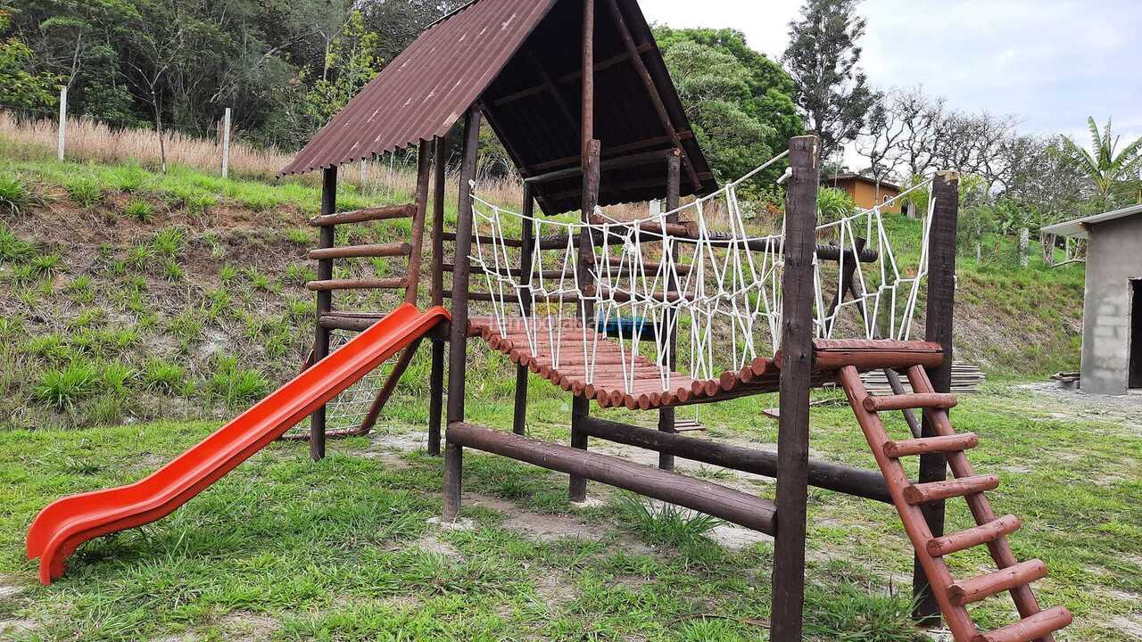 Granja para alquiler de vacaciones em Suzano (Vila Ipelandia)