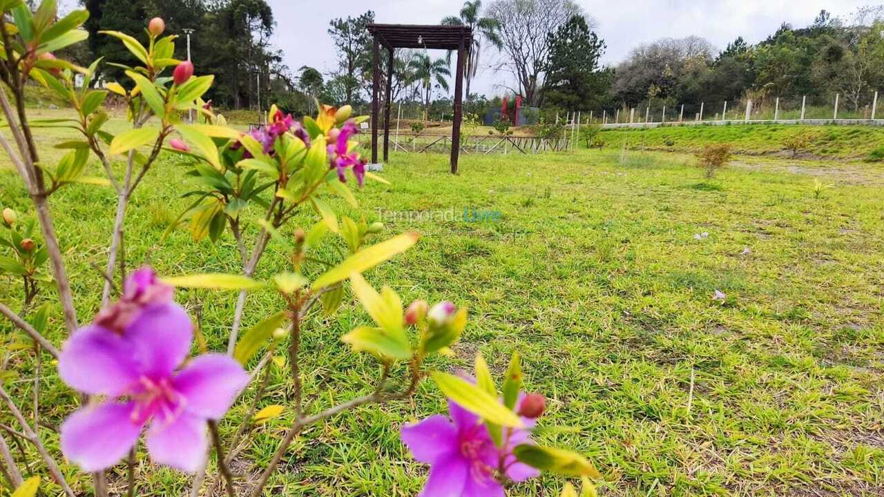 Chácara / sítio para aluguel de temporada em Suzano (Vila Ipelandia)