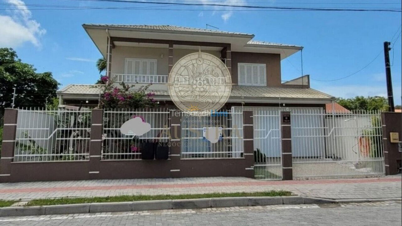 House for vacation rental in Bombinhas (Mariscal)