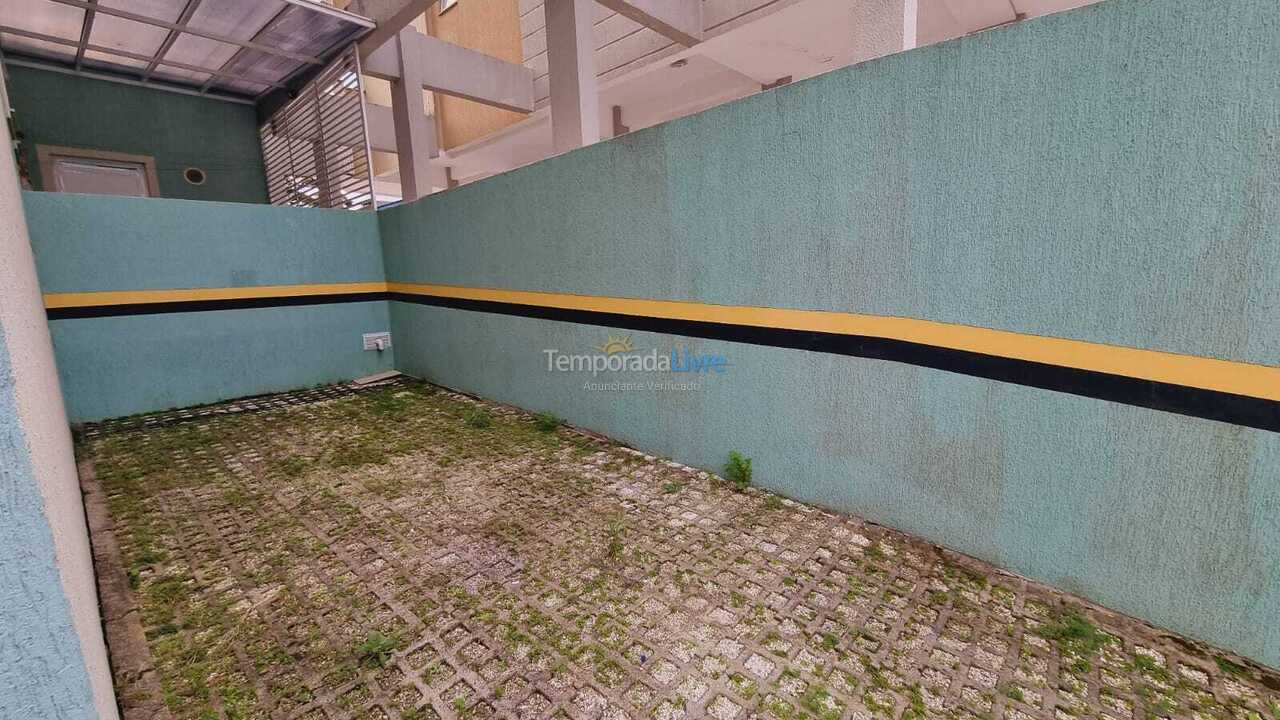 Apartamento para aluguel de temporada em Bombinhas (Praia de Bombinhas)