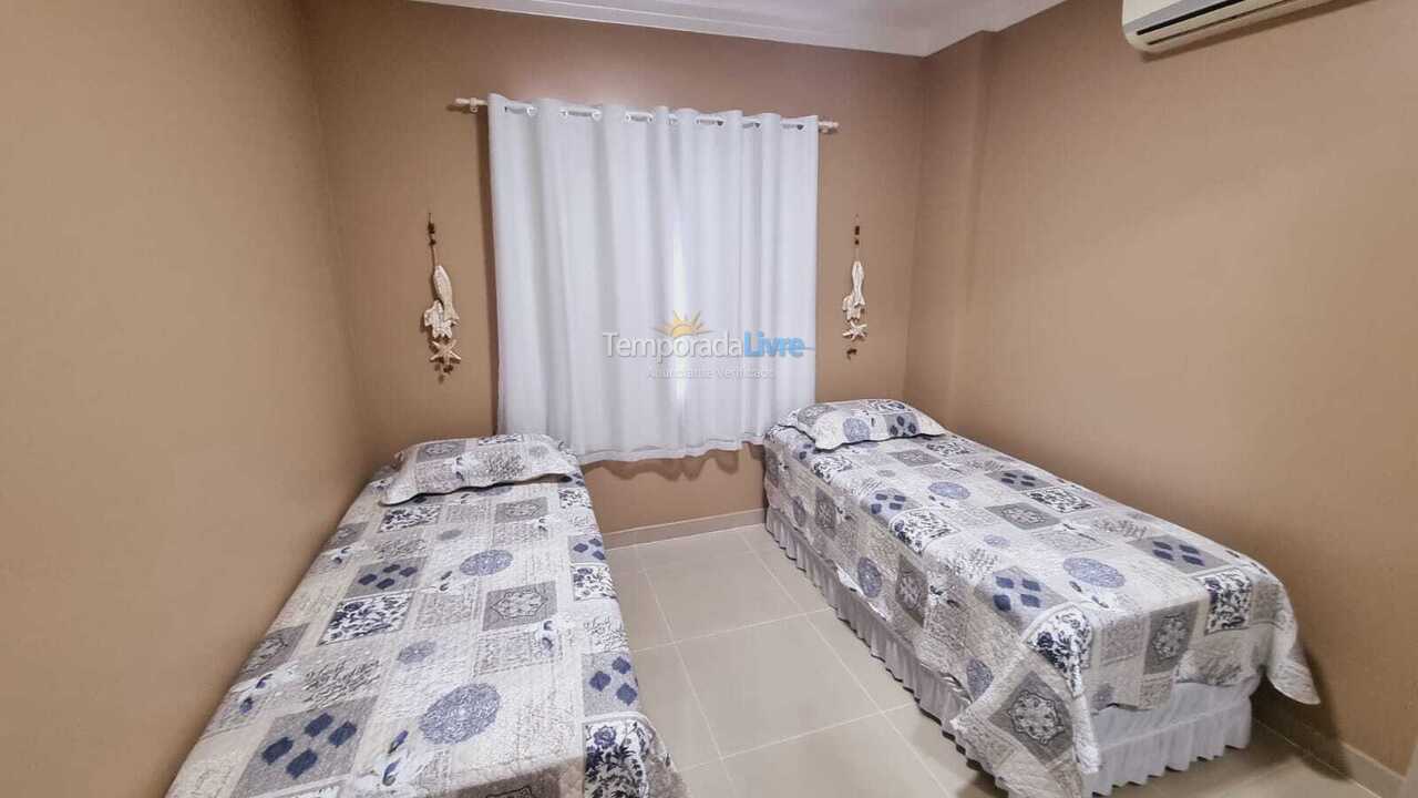 Apartamento para aluguel de temporada em Bombinhas (Praia de Bombinhas)