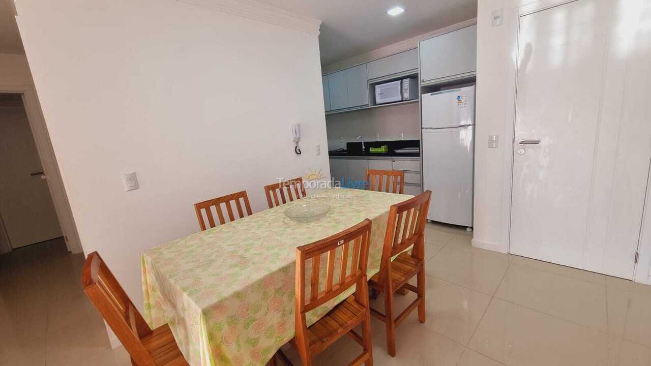 Apartment for vacation rental in Bombinhas (Praia de Bombinhas)